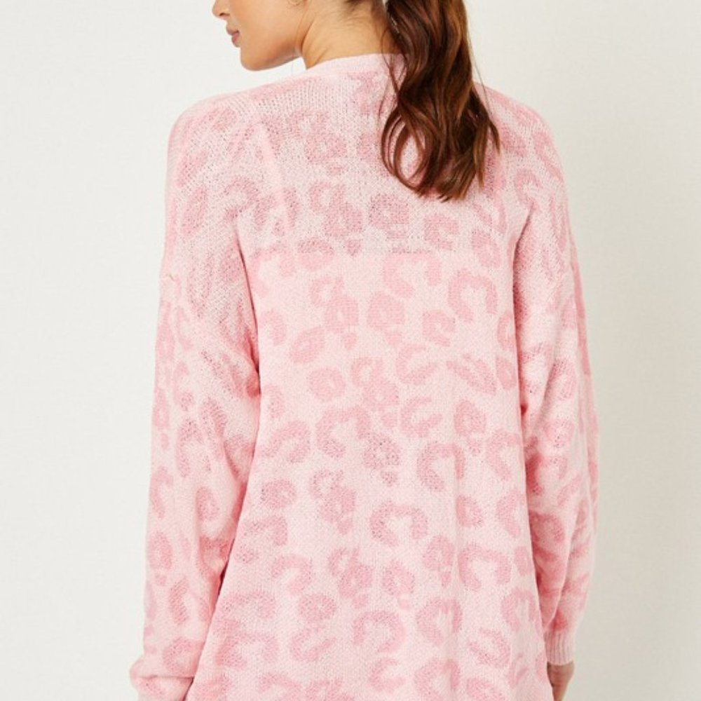 Oversized Pink Lightweight Leopard Knit Cardigan - Picture 9 of 10